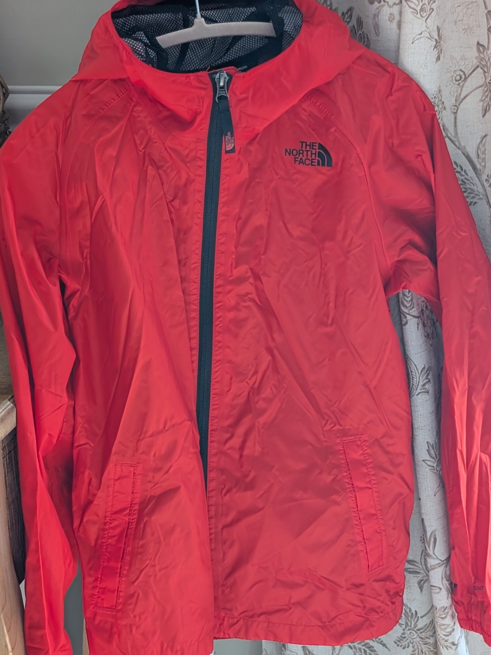 The North Face kids Red Lightweight Hooded Jacket
